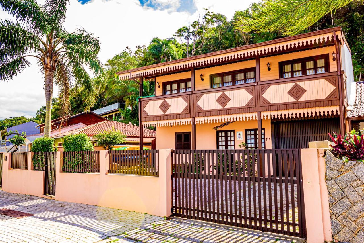 Pousada Casa Do Oscar Governador Celso Ramos Eksteriør bilde